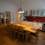 Großes Apartment in zentraler Lage